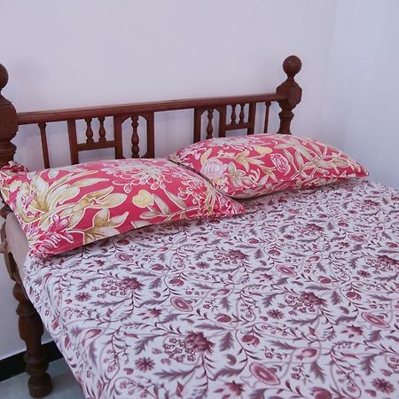 Villa Souhayl Homestay ปอนดิเชอรี ภายนอก รูปภาพ