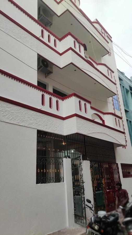 Villa Souhayl Homestay ปอนดิเชอรี ภายนอก รูปภาพ